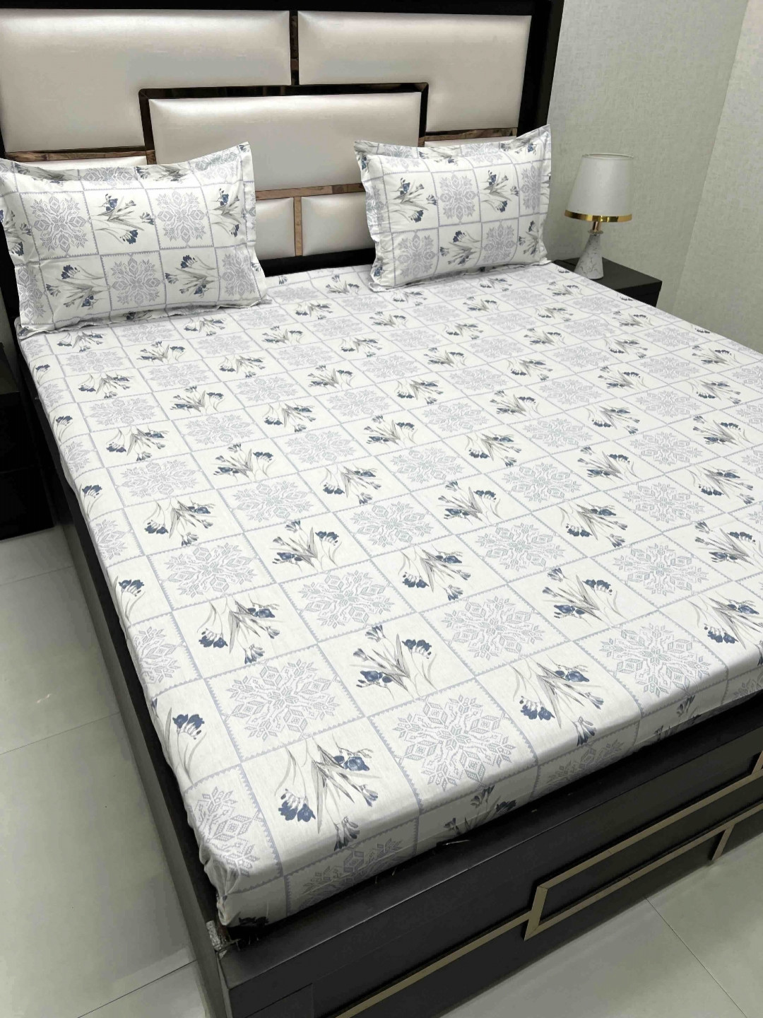 

Pure Decor Cotton King Size Double Bed Bedsheet With 2 Pillow Covers 108 in X 108 in, White