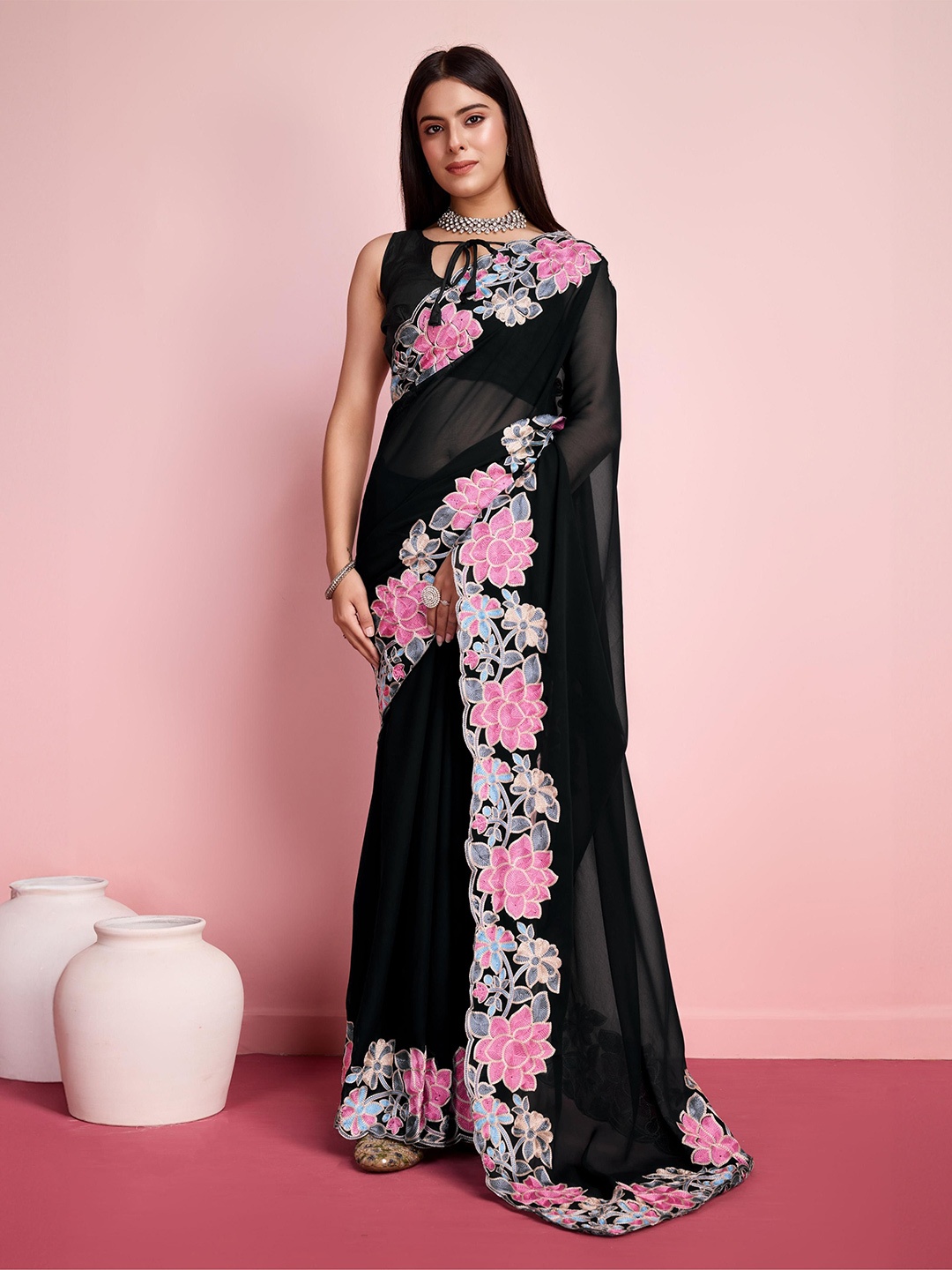 

HERE&NOW Floral Embroidered Saree With Blouse Piece, Black