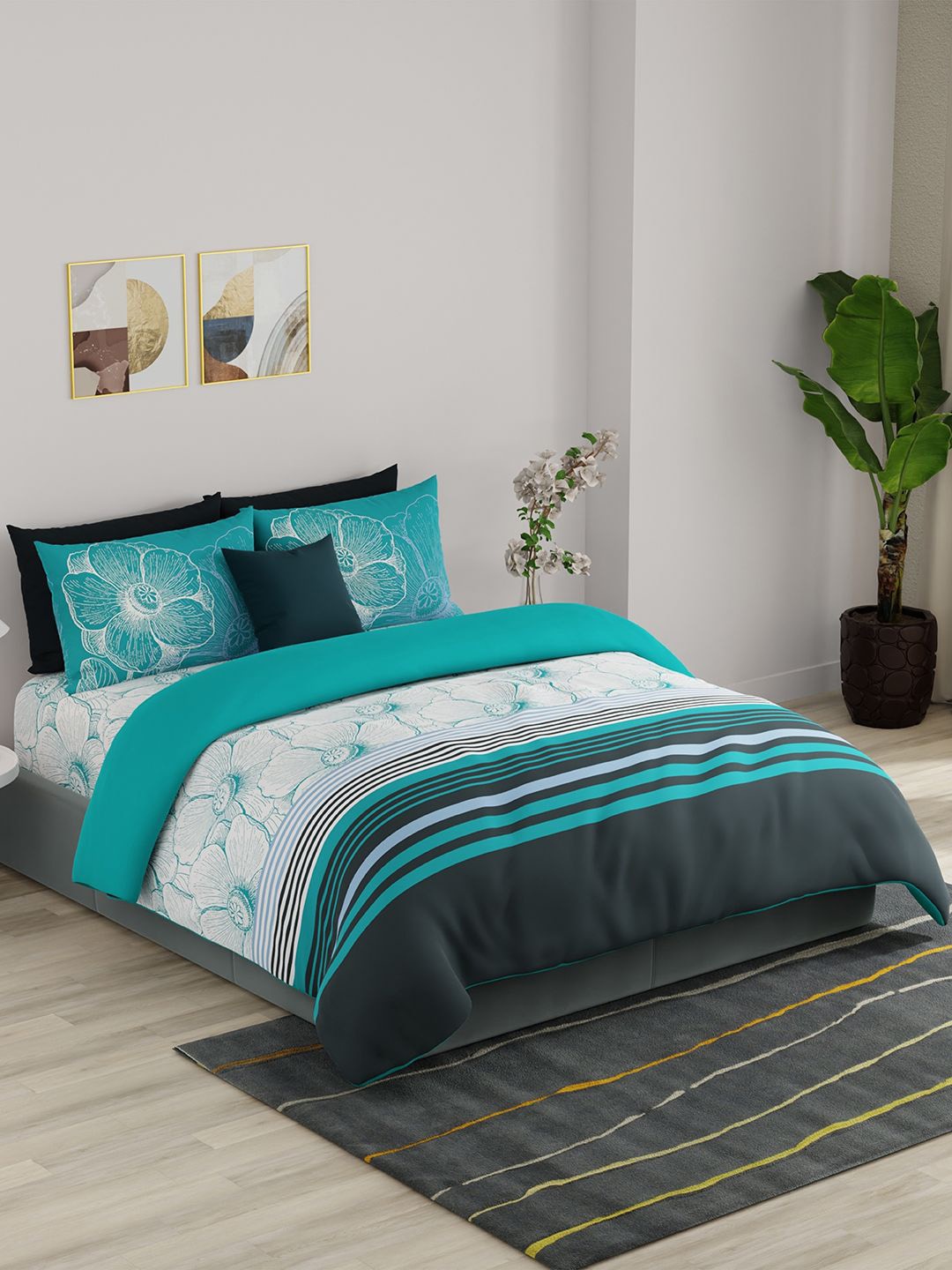 

United Colors of Benetton Teal Blue 4 Pcs Floral Printed Double King Cotton Bedding Set