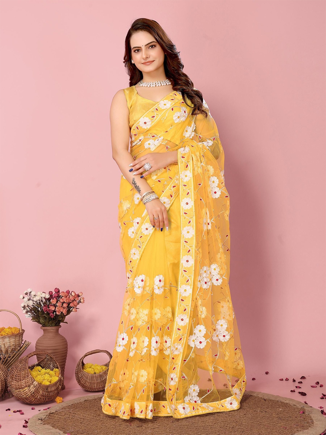

HERE&NOW Floral Embroidered Net Saree, Yellow