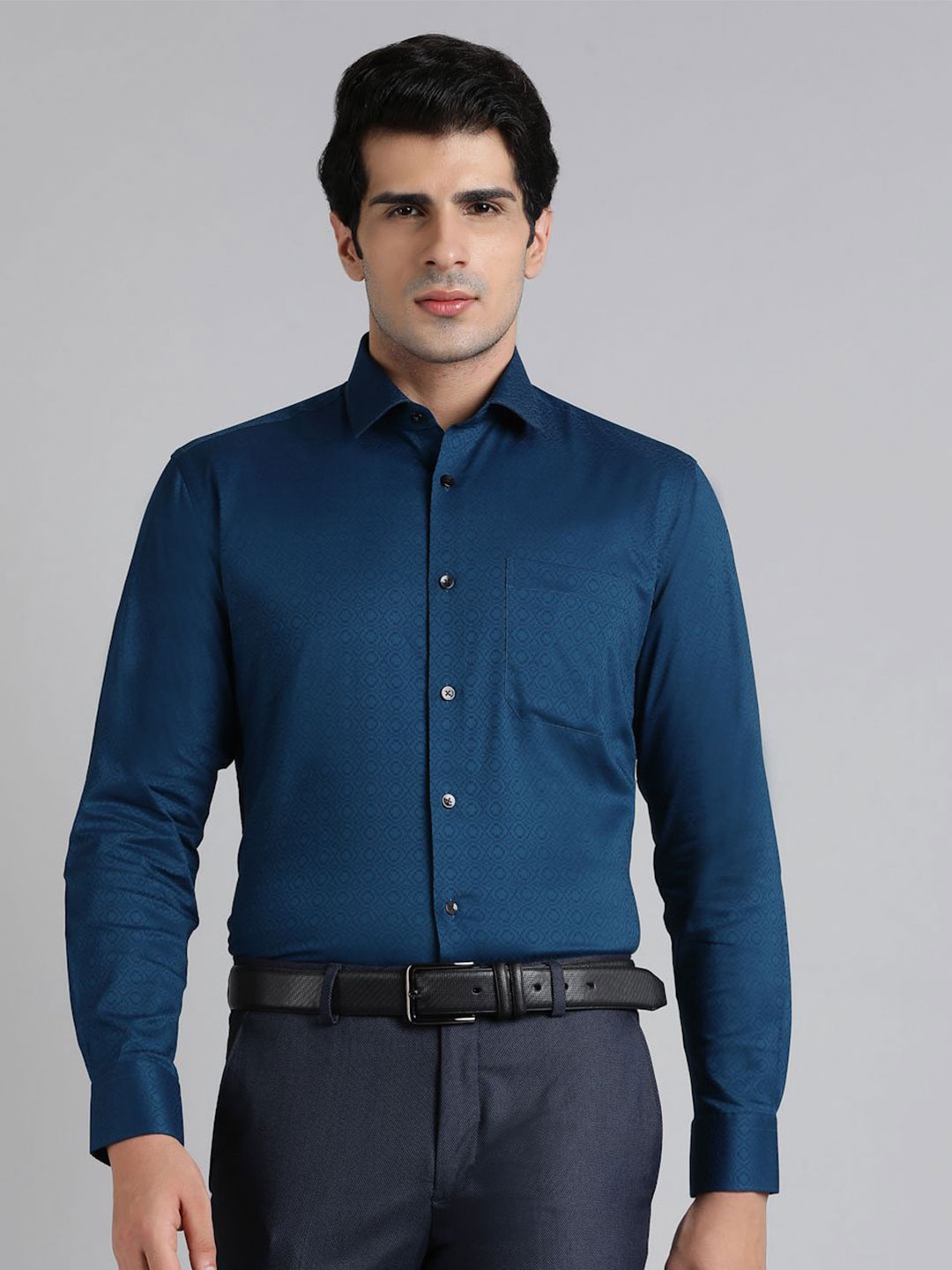 

METAL Men Slim Fit Opaque Formal Shirt, Navy blue