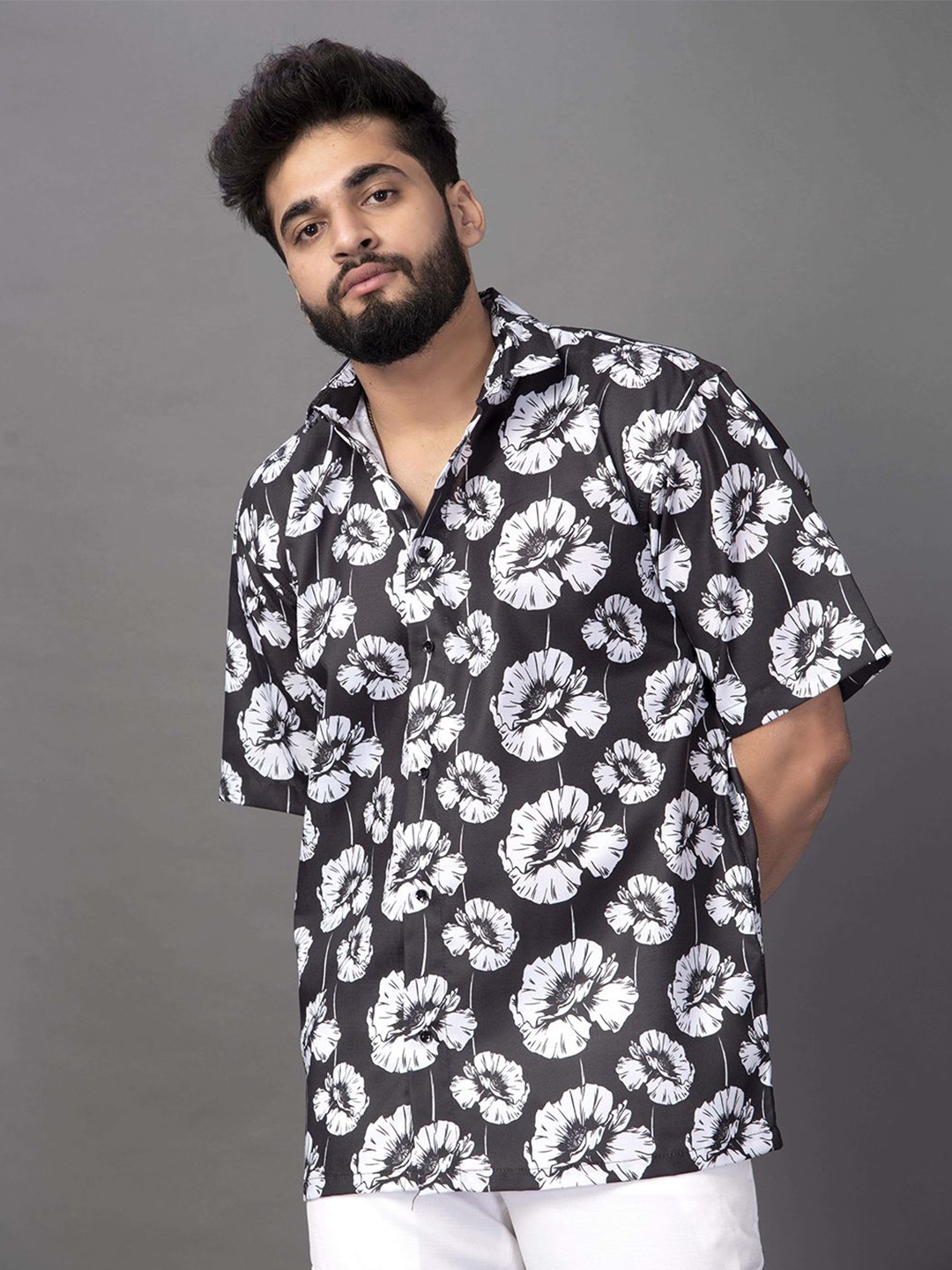 

BOWLIFESTYLE Men Classic Spread Collar Floral Printed Cotton Casual Shirt, Black