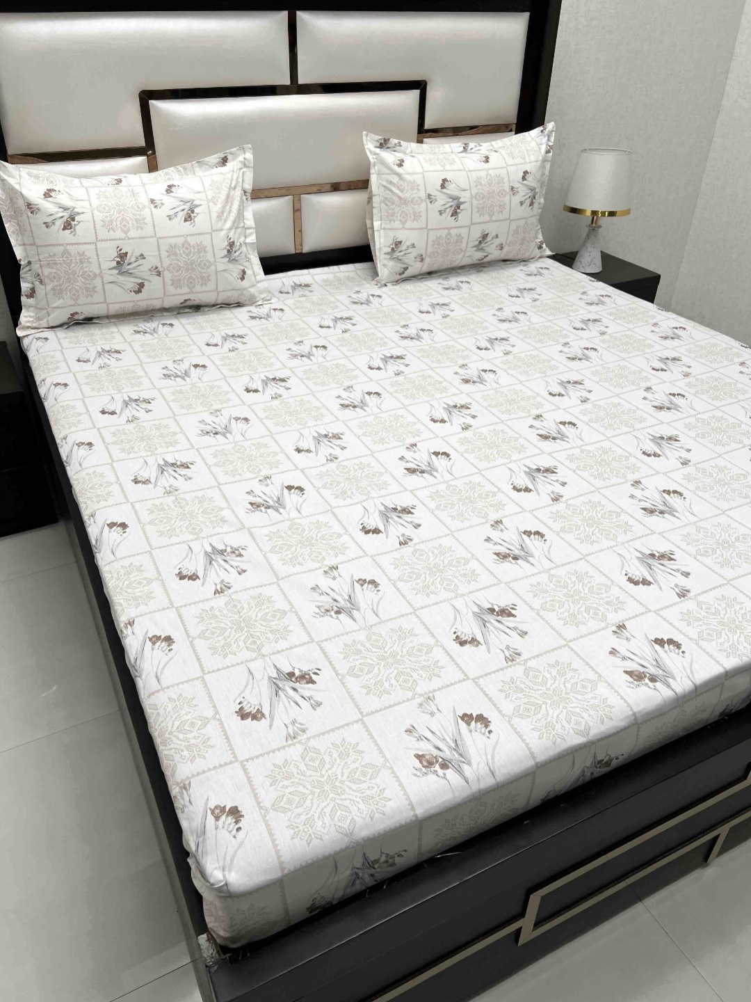 

Pure Decor Cotton King Size Double Bed Bedsheet With 2 Pillow Covers 108 in X 108 in, White