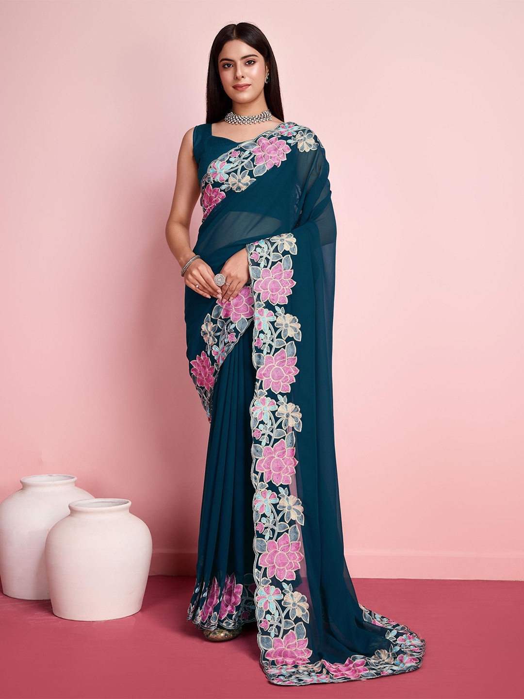 

HERE&NOW Floral Embroidered Saree, Teal