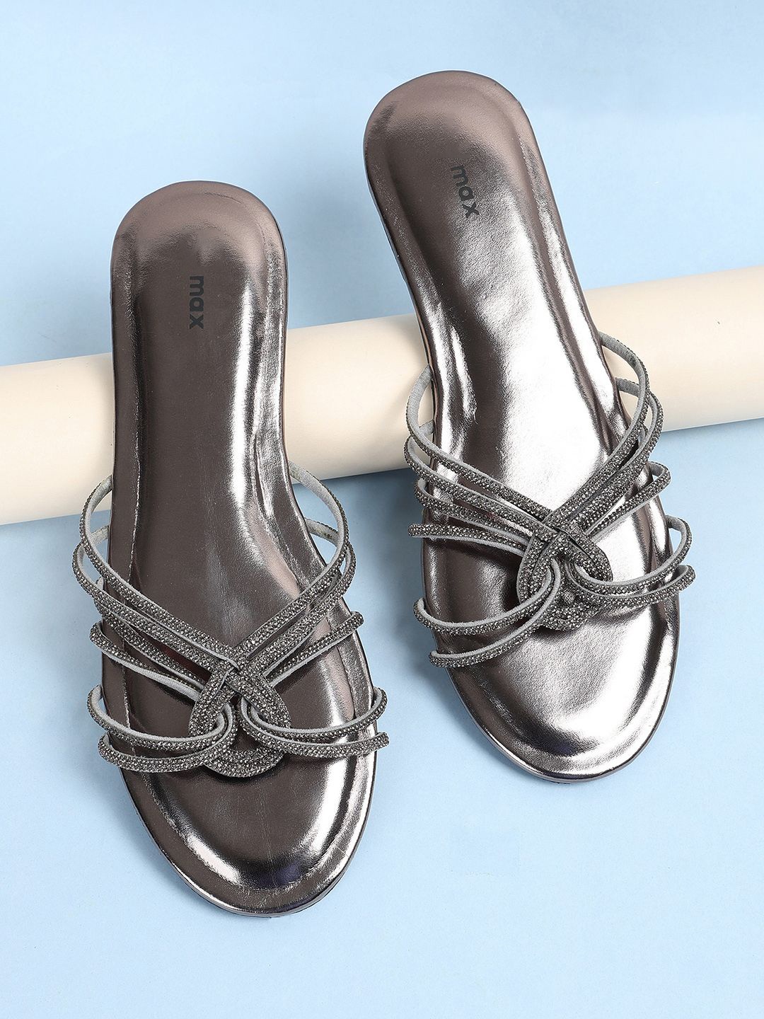 

max Women Textured Open Toe Flats with Bows, Grey