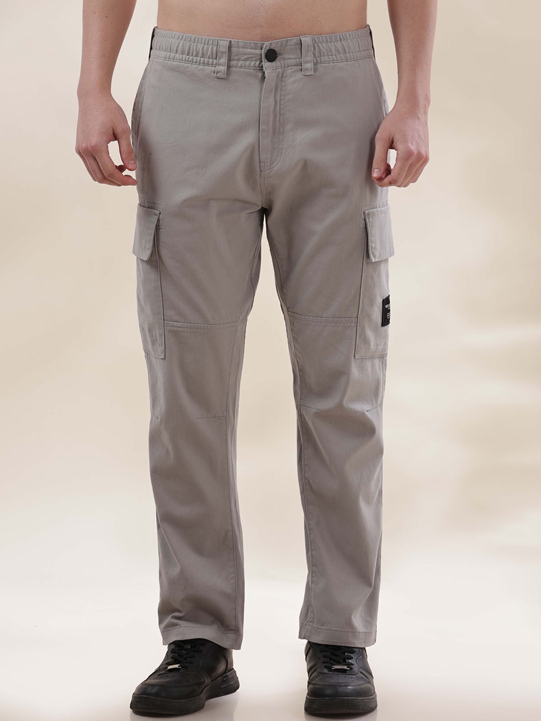 

HERE&NOW Men Slim Fit Cargos Trousers, Grey