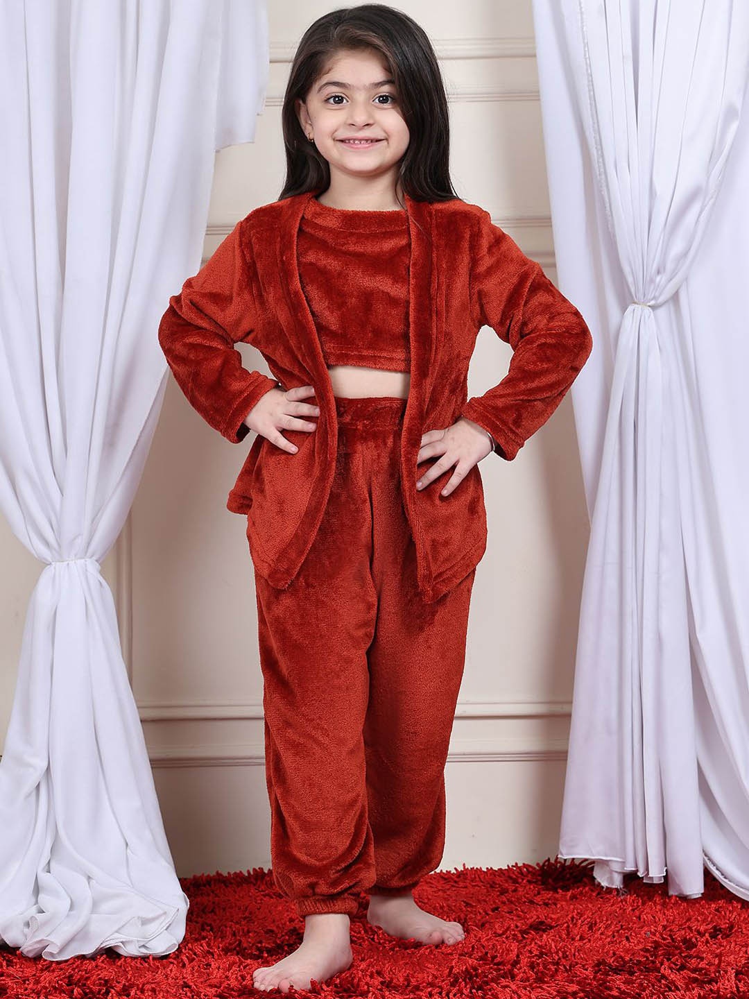 

NEUDIS Girls Night suit, Maroon