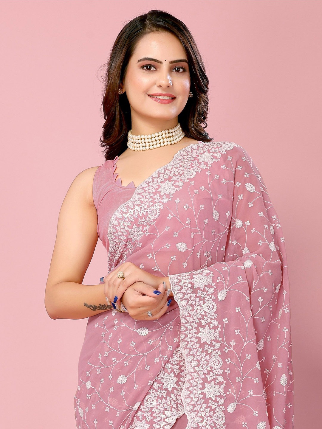 

HERE&NOW Floral Embroidered Saree, Mauve