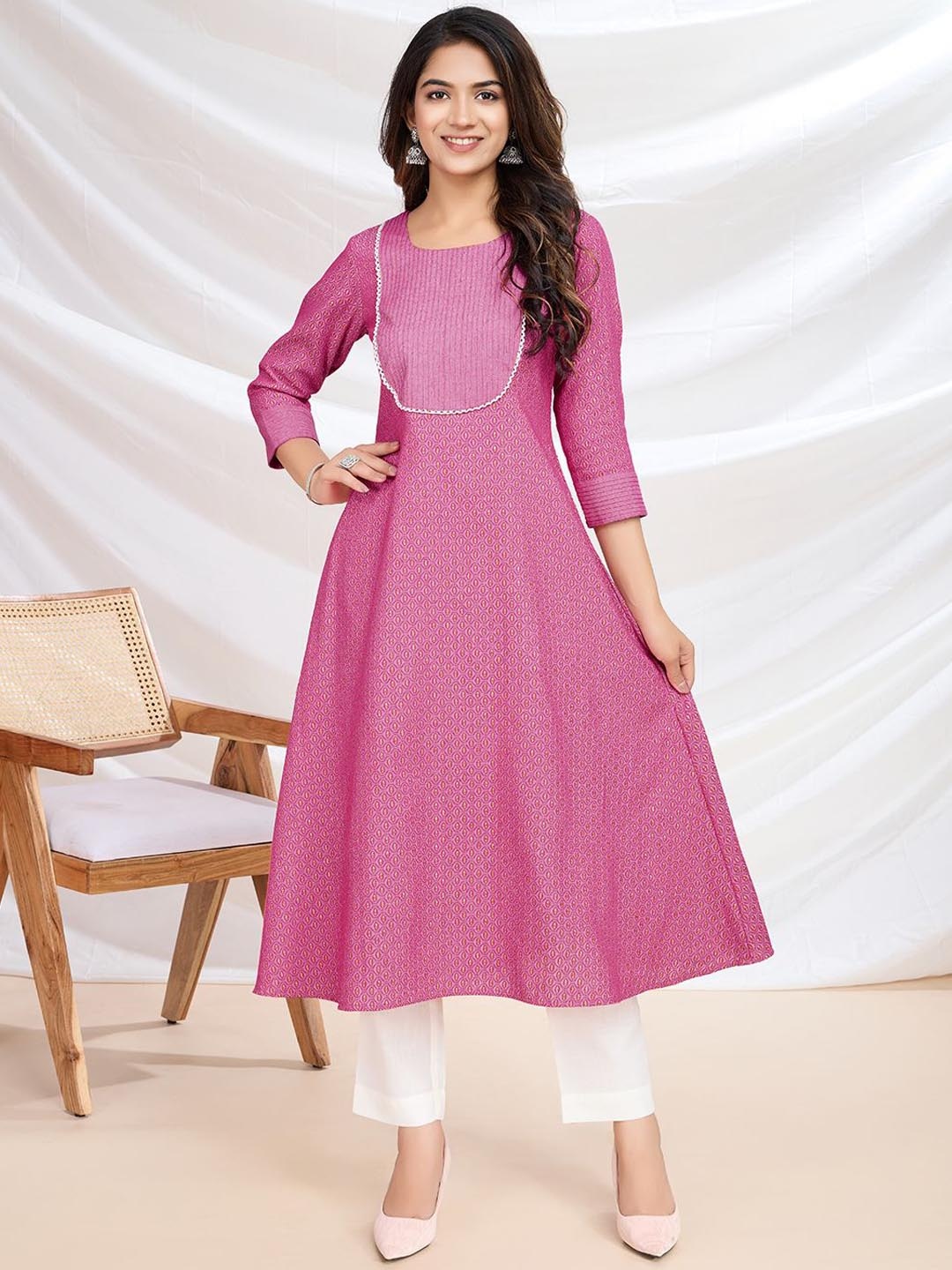 

MASSTANI BY INDDUS Geometric Woven Design Round Neck Three-Quarter Sleeves Kurta, Pink