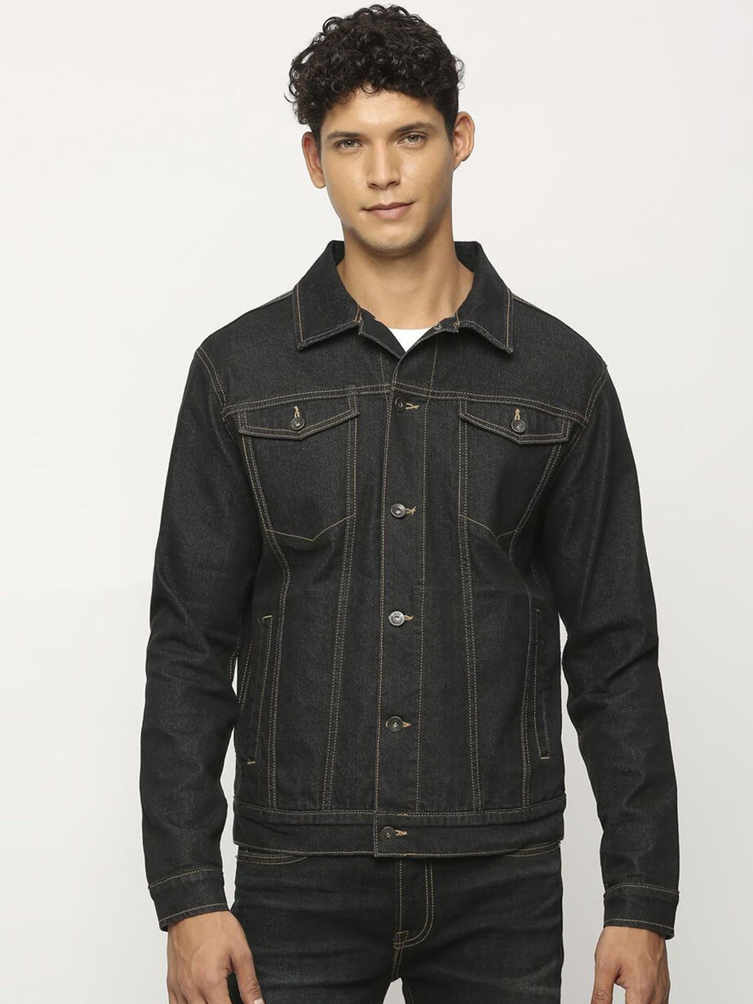 

Kotty Men Insulator Denim Jacket with Patchwork, Black