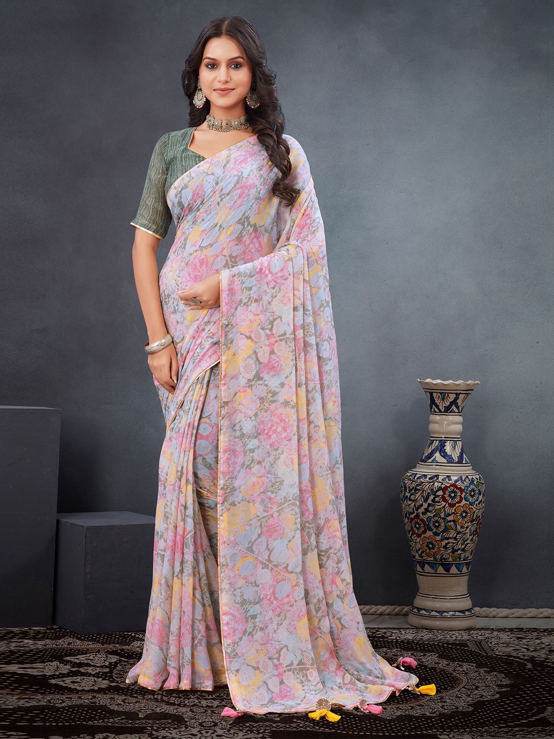 

Mitera Floral Gotta Patti Poly Georgette Saree, Grey