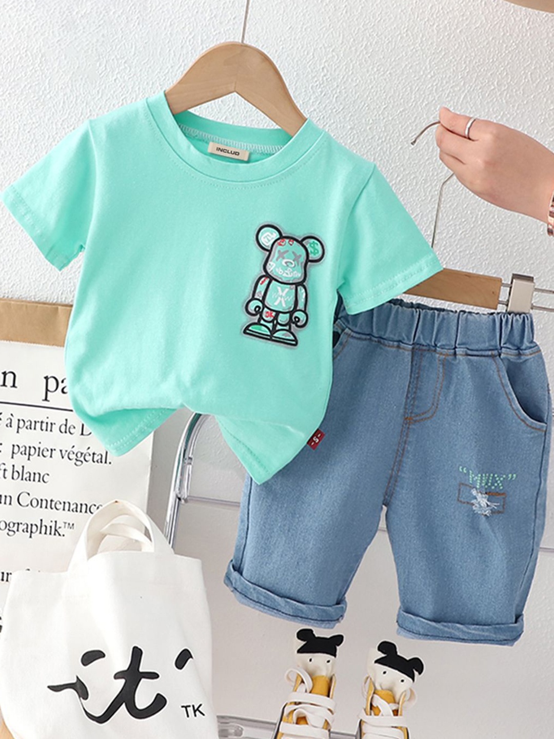 

INCLUD Boys Printed T-shirt with Shorts, Green