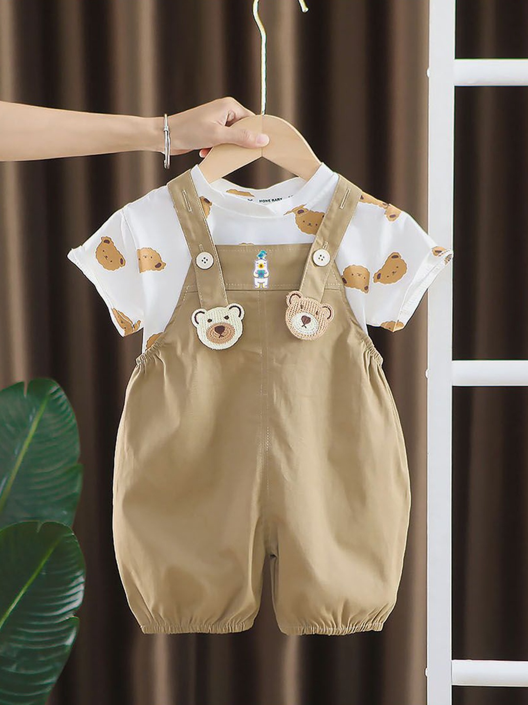 

Little Surprise Box LLP Kids Printed Dungaree With T-Shirt, Cream
