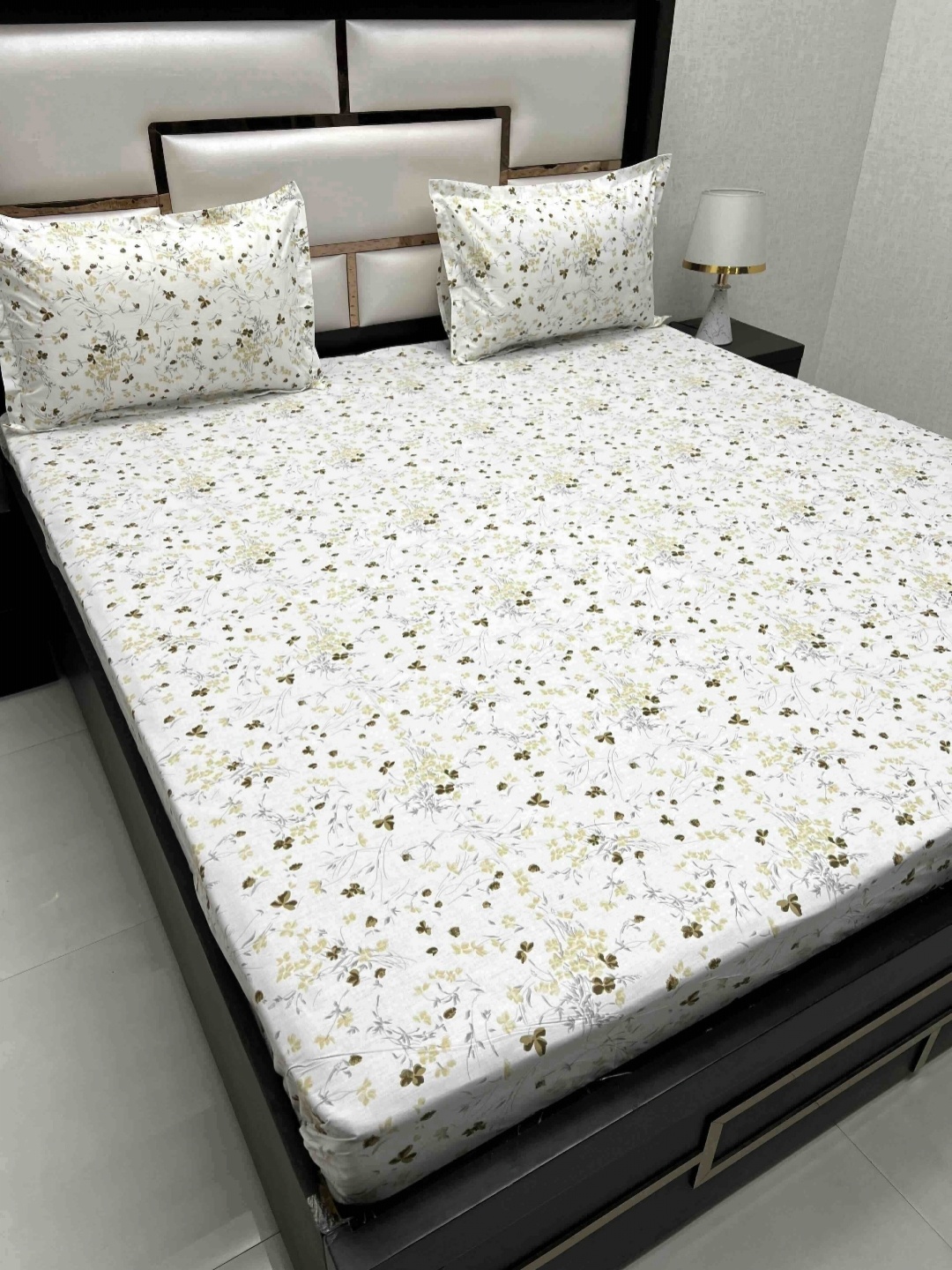 

Pure Decor Cotton King Size Double Bed Bedsheet With 2 Pillow Covers 108 in X 108 in, White