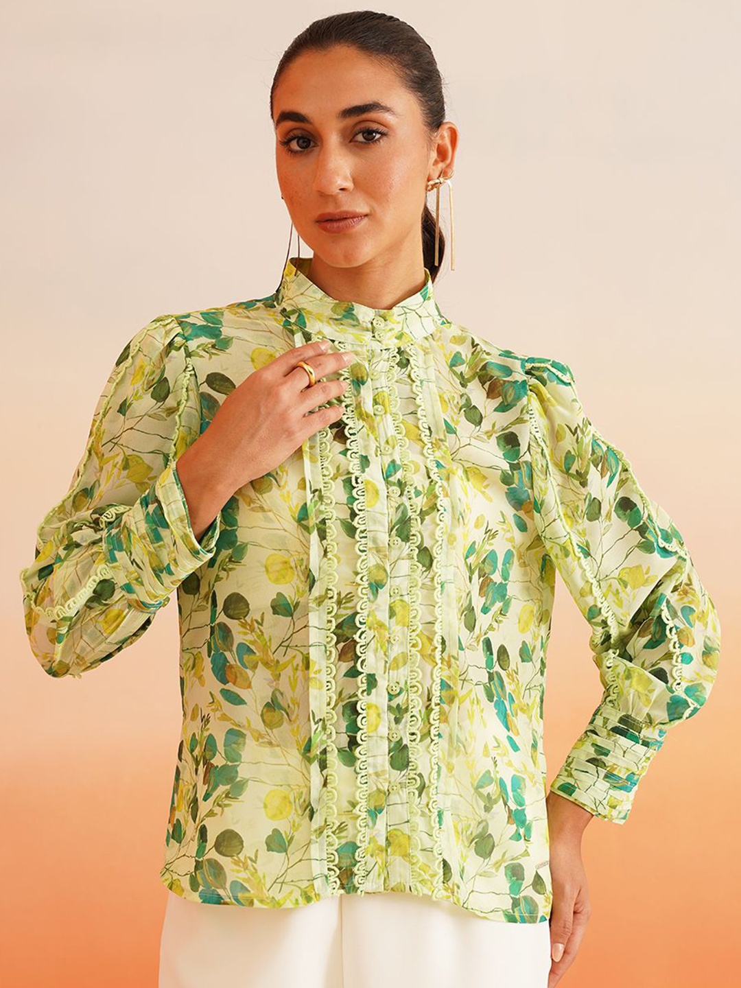 

Beatnik Floral Print Mandarin Collar Georgette Top, Green