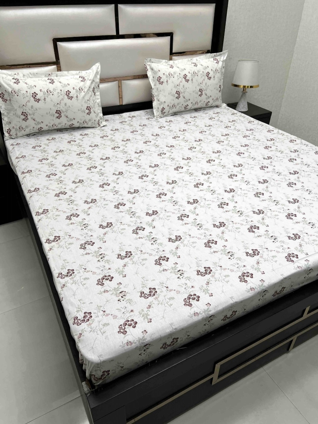 

Pure Decor Cotton King Size Double Bed Bedsheet With 2 Pillow Covers 108 in X 108 in, White