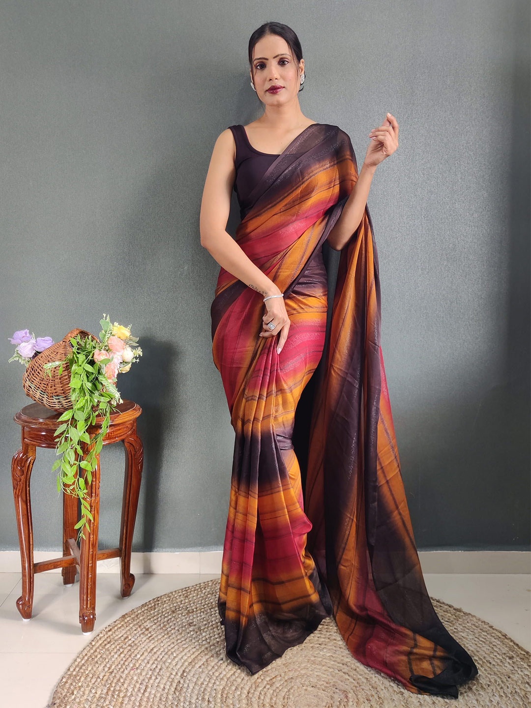 

KAYOMMI Striped Pure Crepe Ready to Wear Saree, Orange