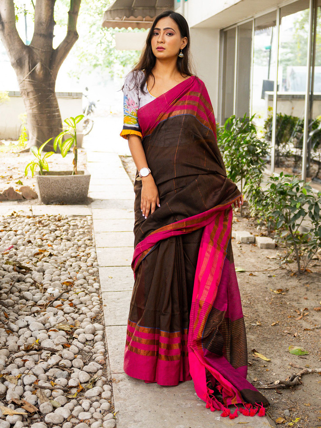 

Uttariya Striped Pure Cotton Saree, Coffee brown