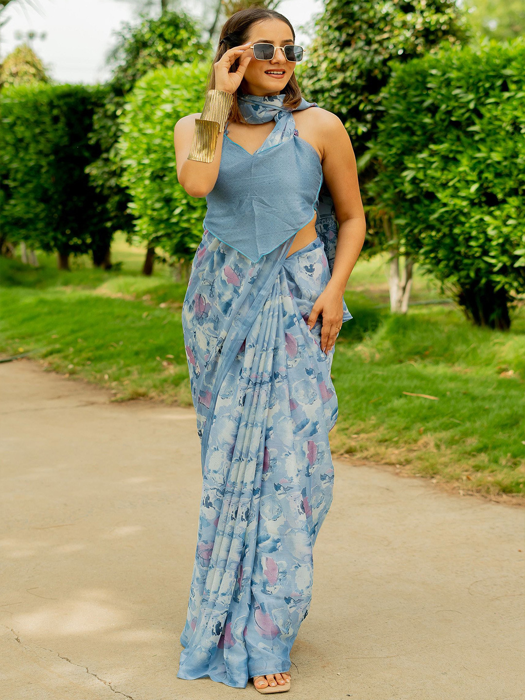 

KALINI Floral Poly Chiffon Saree, Blue