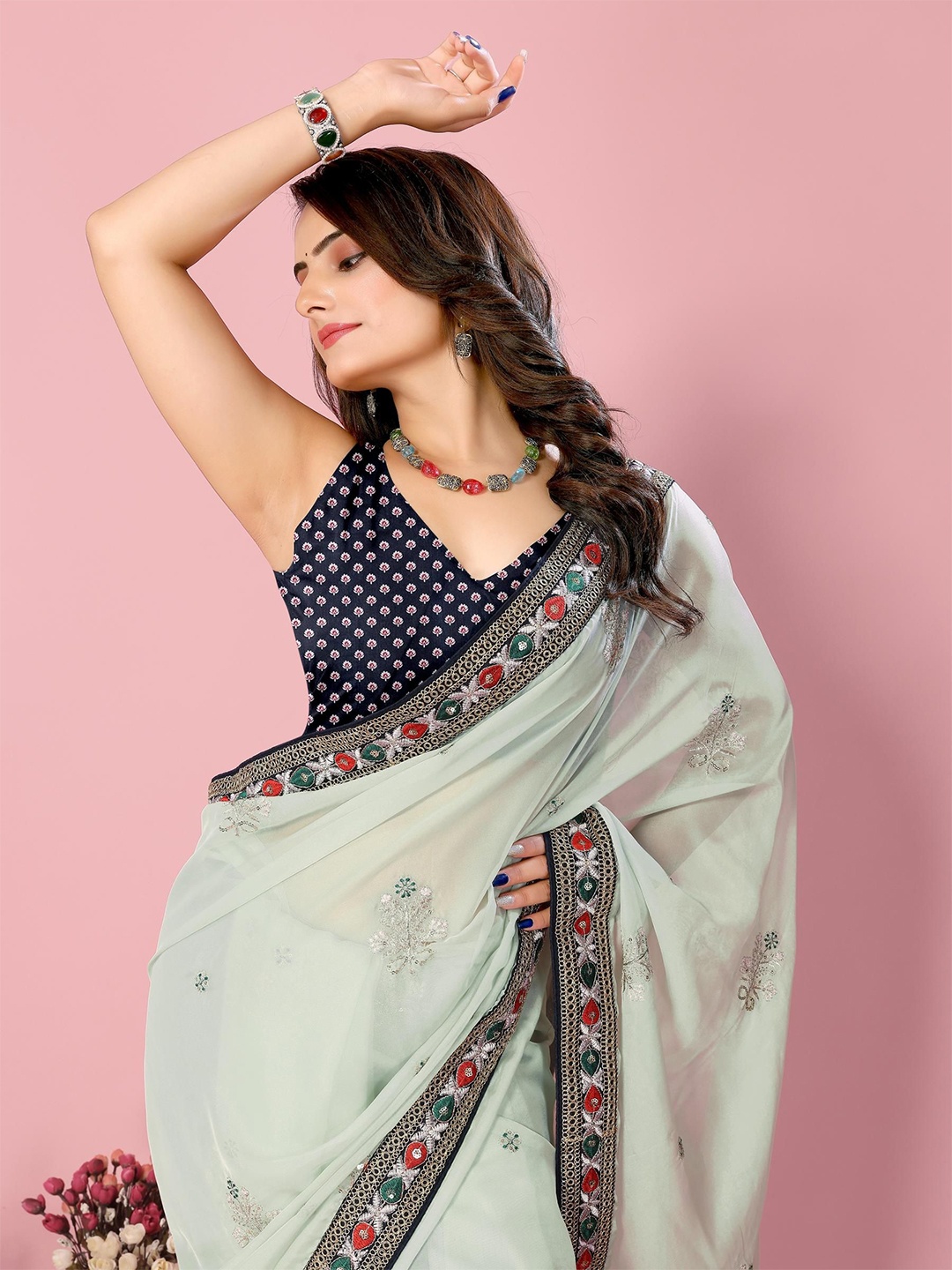 

HERE&NOW Embellished Organza Saree, Green