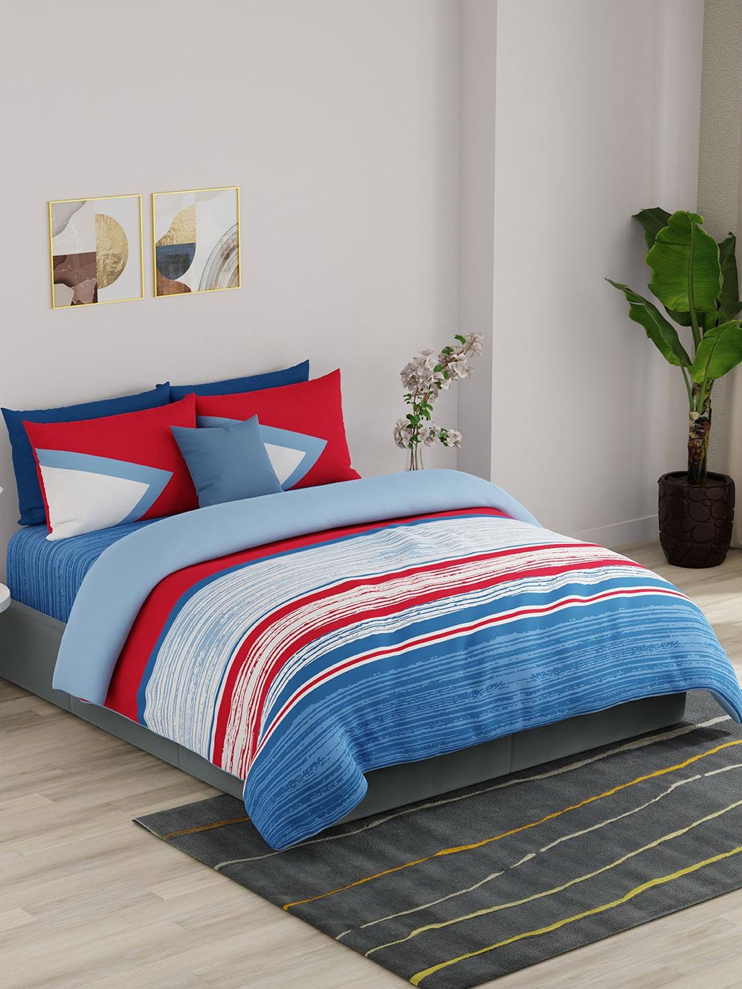 

United Colors of Benetton Striped Printed Cotton Bedding Set, Red