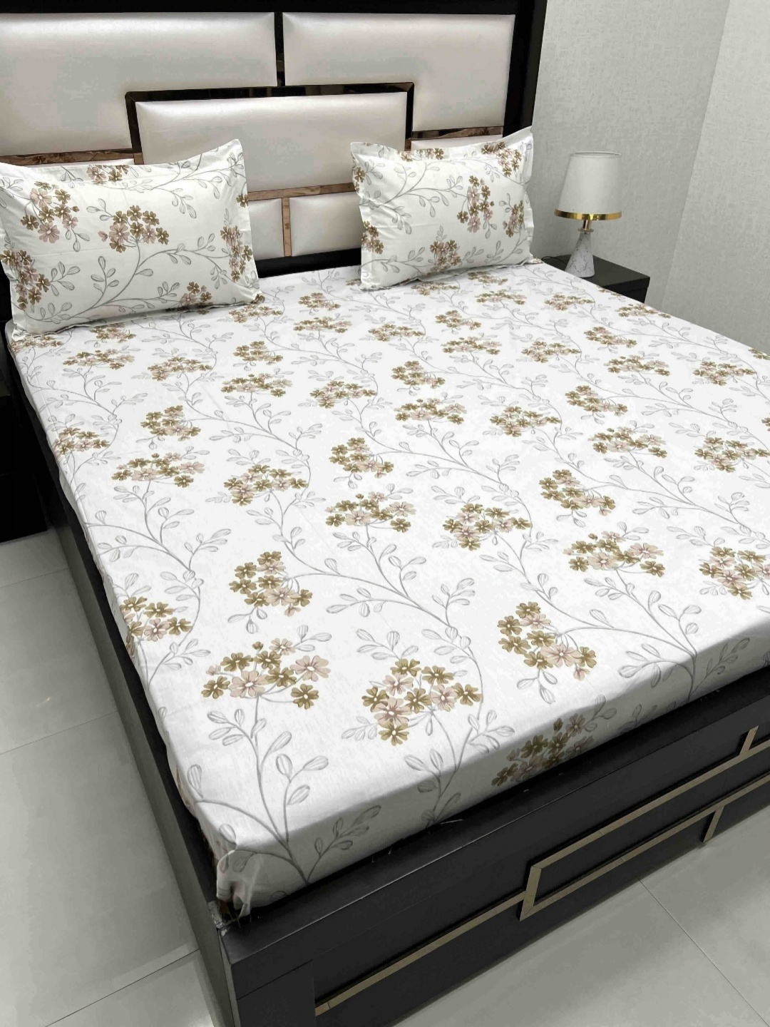 

Pure Decor White & Brown Floral 350 TC King Bedsheet with 2 Pillow Covers