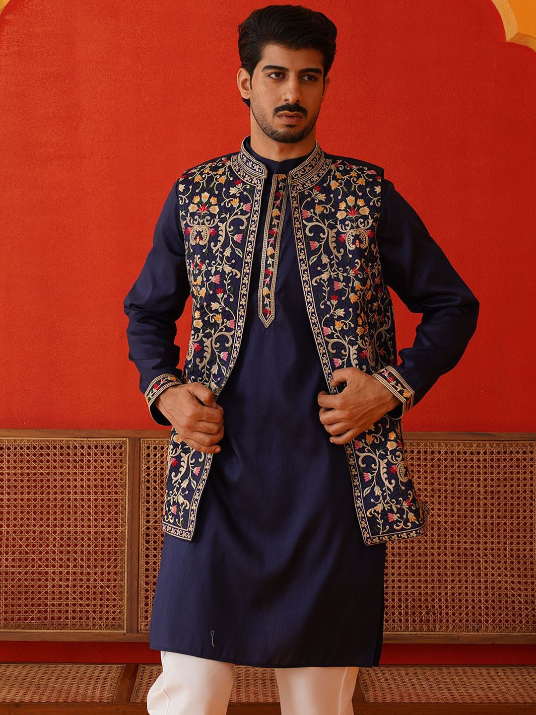 

Jompers Floral Embroidered Straight Kurta With Pyjamas & Waistcoat, Navy blue