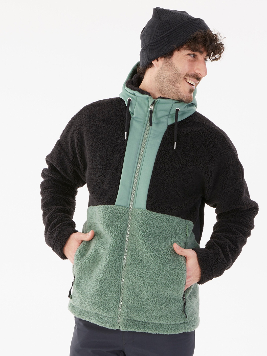 

Quechua By Decathlon Men Sweaters, Green