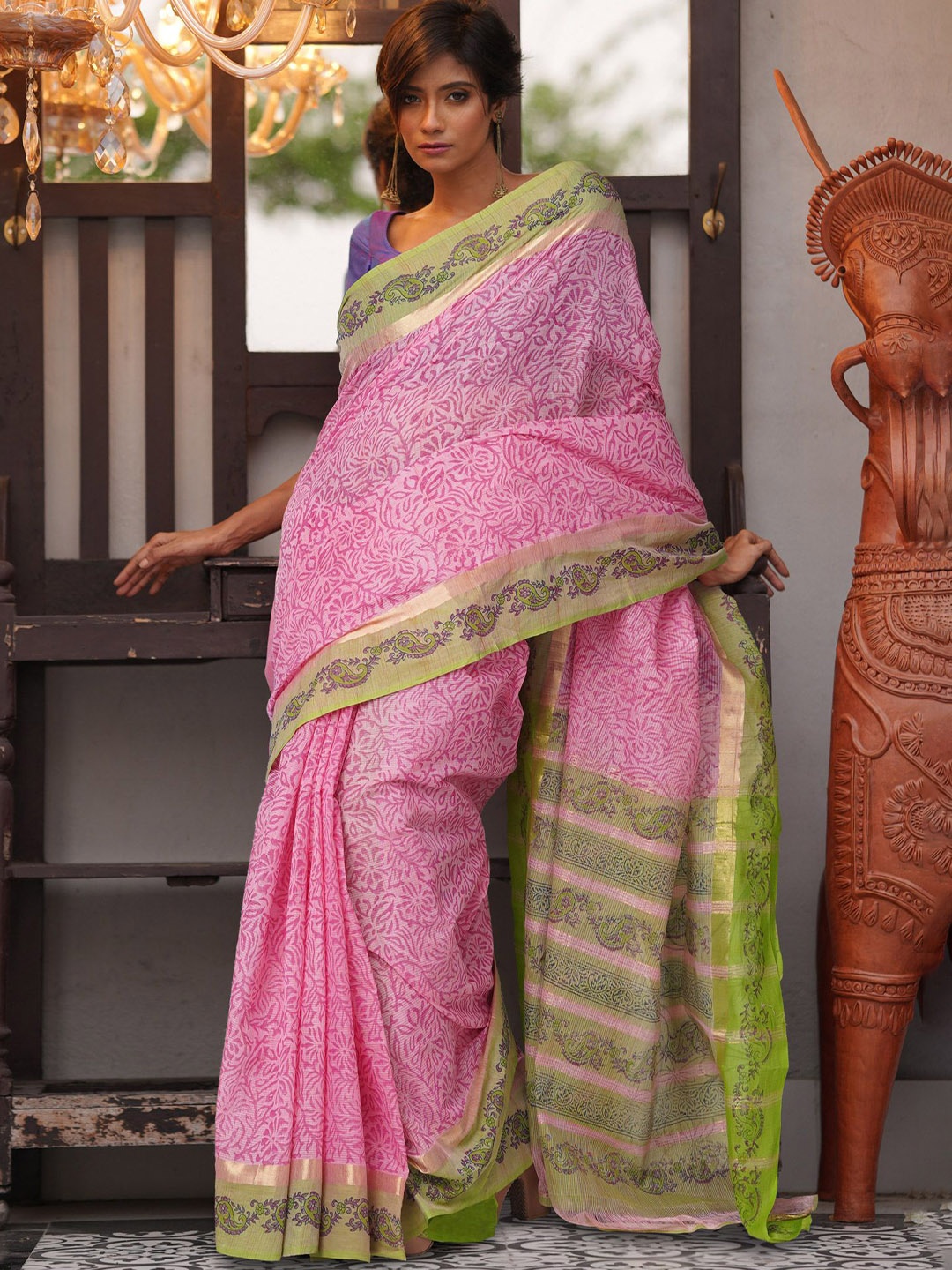 

Unnati Silks Floral Zari Pure Cotton Handloom Mangalagiri Saree, Pink