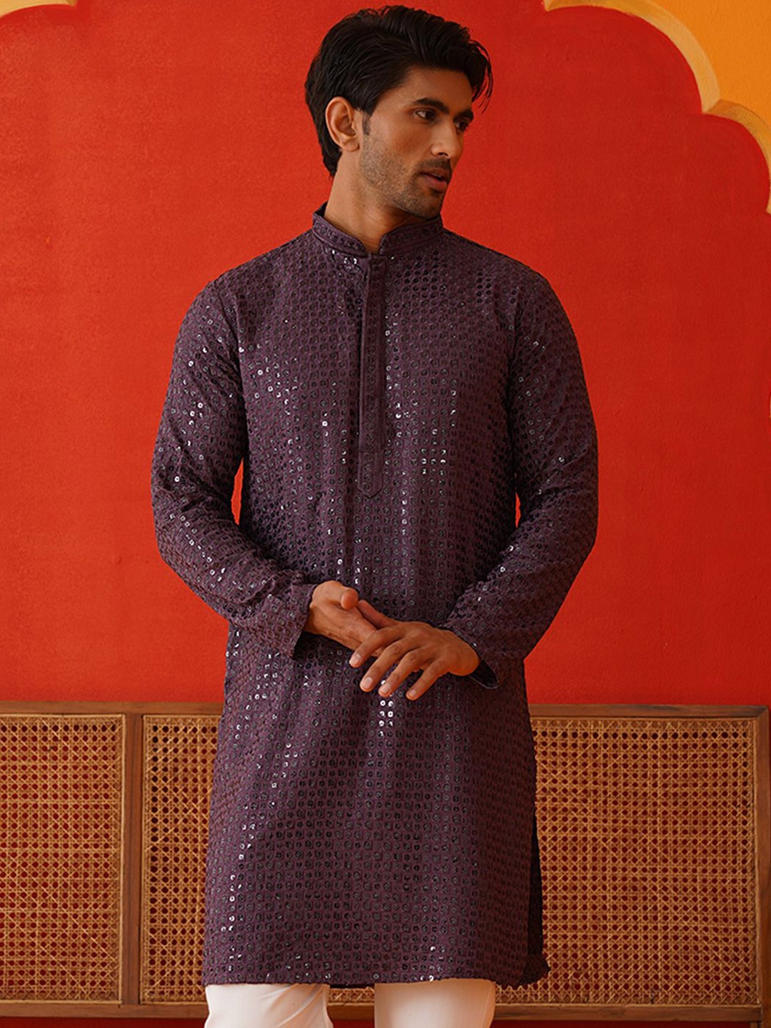 

Jompers Men Geometric Embroidered Sequinned Kurta, Purple