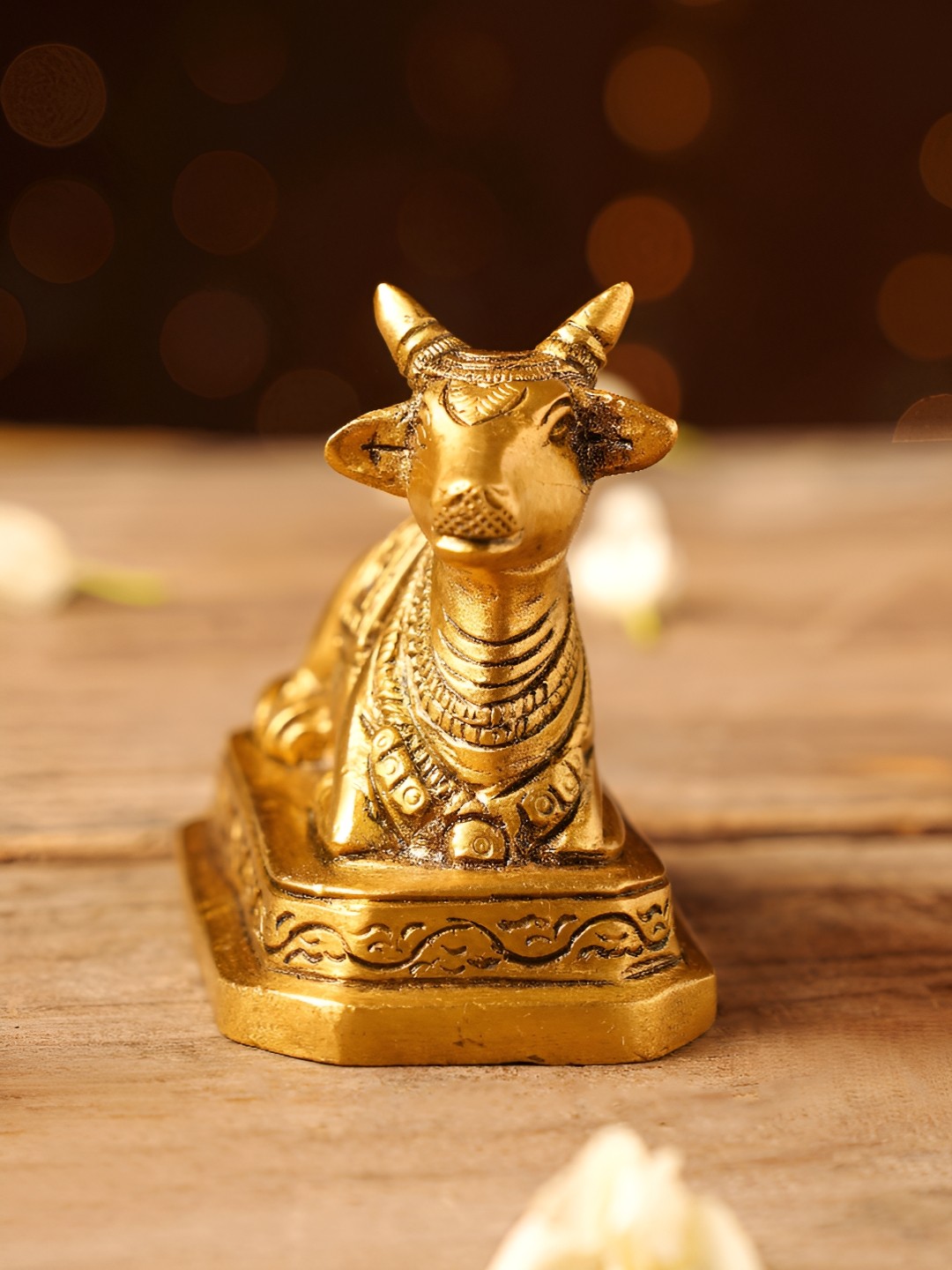 

JAYPORE Gold-Toned Religious Idol Showpiece