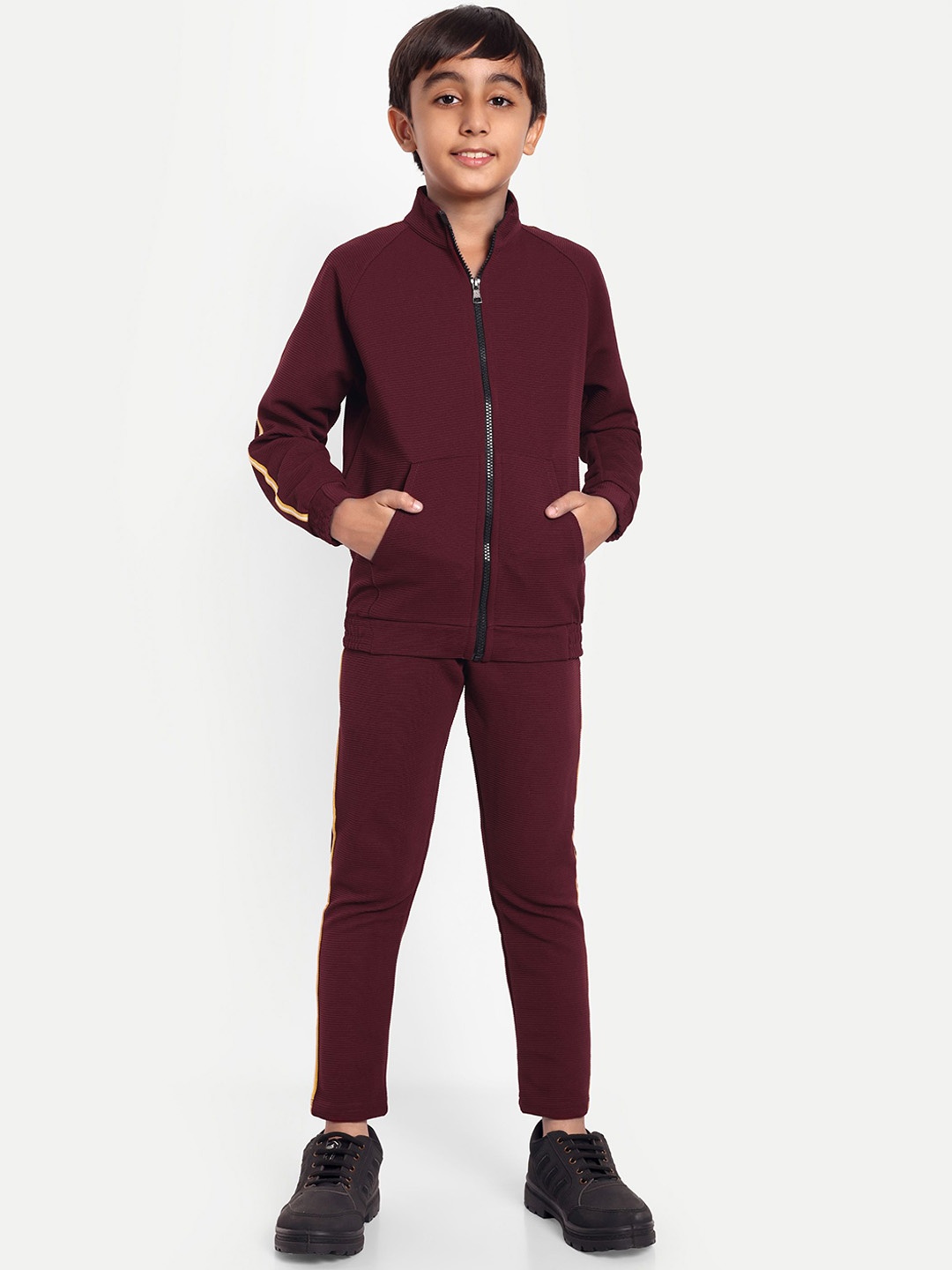 

FEBVIBE Boys Comfort-Fit Tracksuit, Maroon