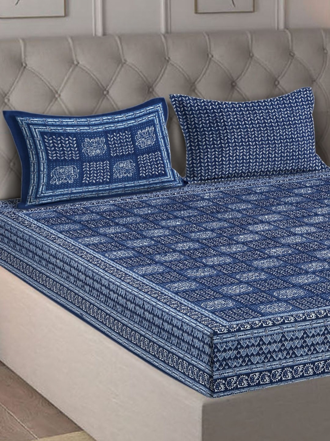 

eyda Blue & White Ethnic Motifs 180 TC King Bed Sheet with 2 Pillow Covers