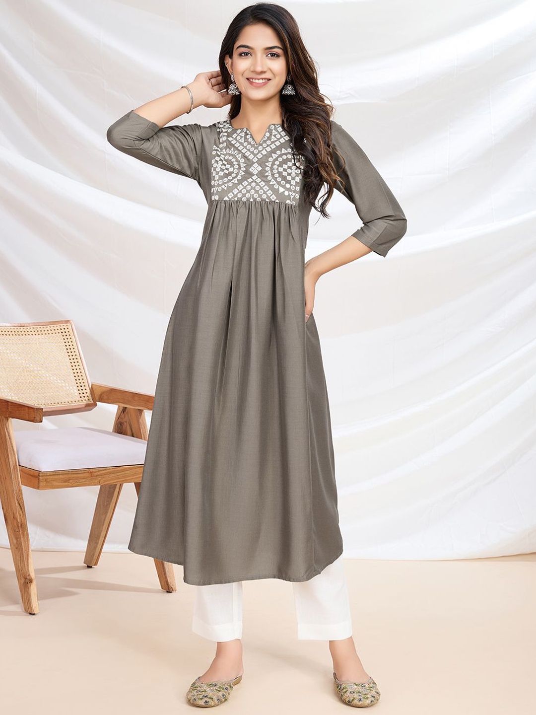 

MASSTANI BY INDDUS Geometric Embroidered Round Neck Three-Quarter Sleeves Kurta, Beige