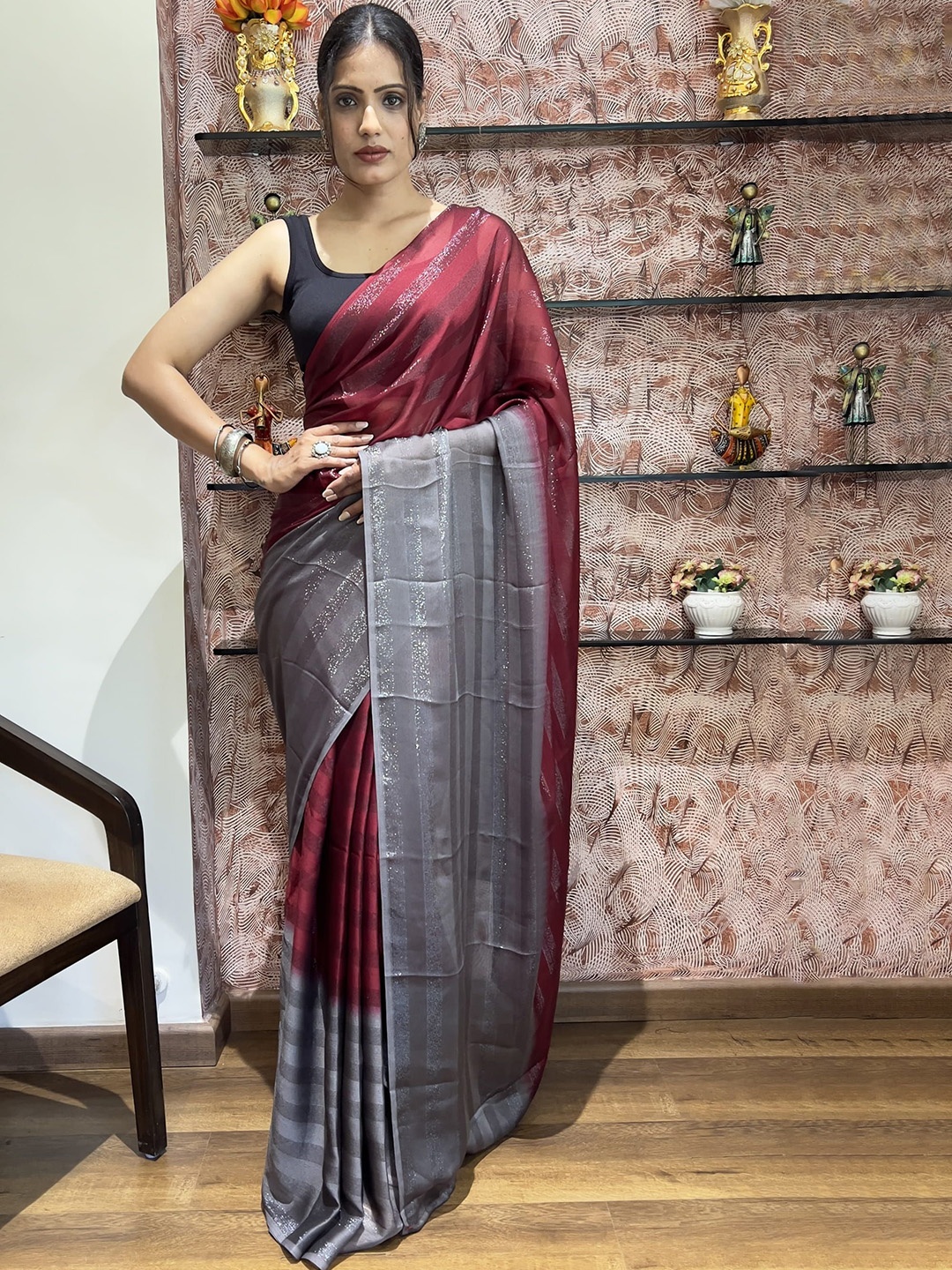 

KAYOMMI Colourblocked Pure Chiffon Ready to Wear Saree, Maroon