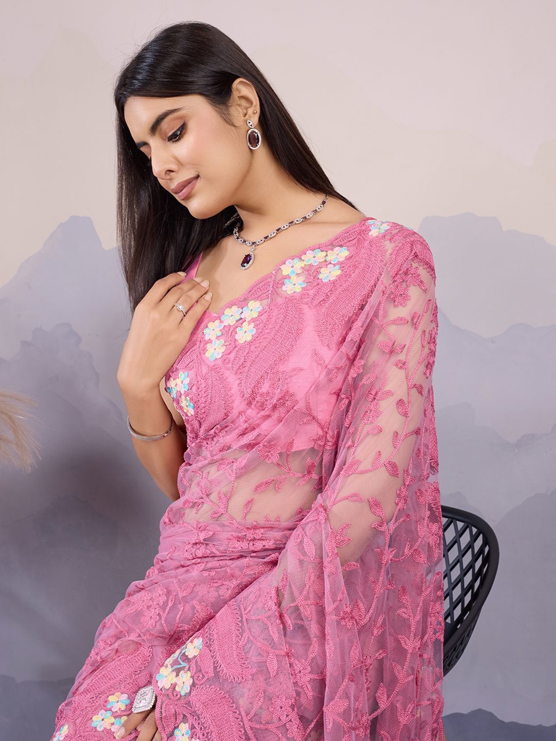 

HERE&NOW Floral Embroidered Net Saree, Pink