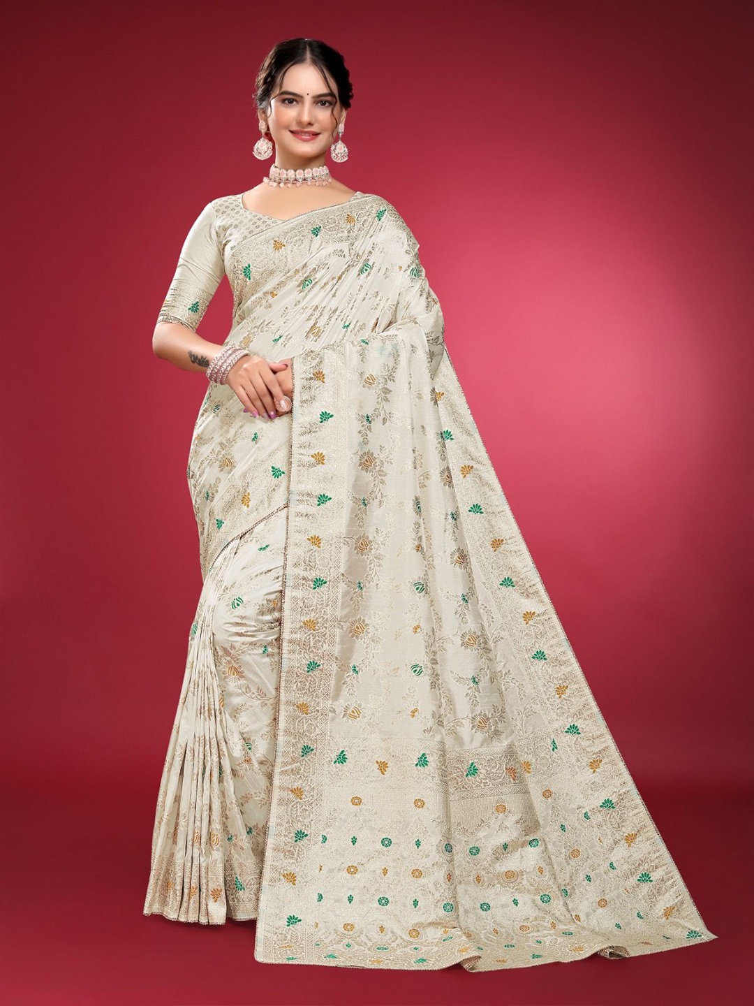 

Aagiri Woven Design Zari Banarasi Saree, White