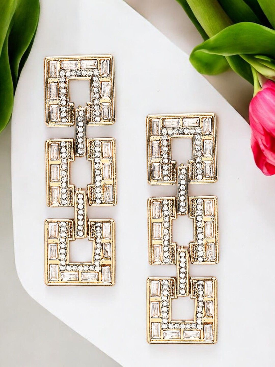 

OOMPH Square Drop Earrings, Gold
