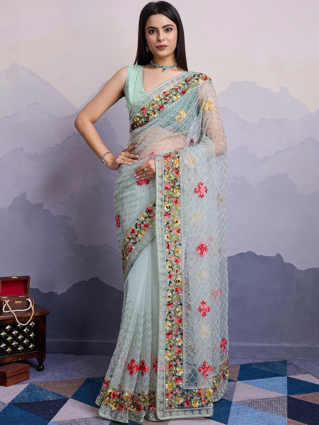 

HERE&NOW Ethnic Motifs Embroidered Net Saree, Olive