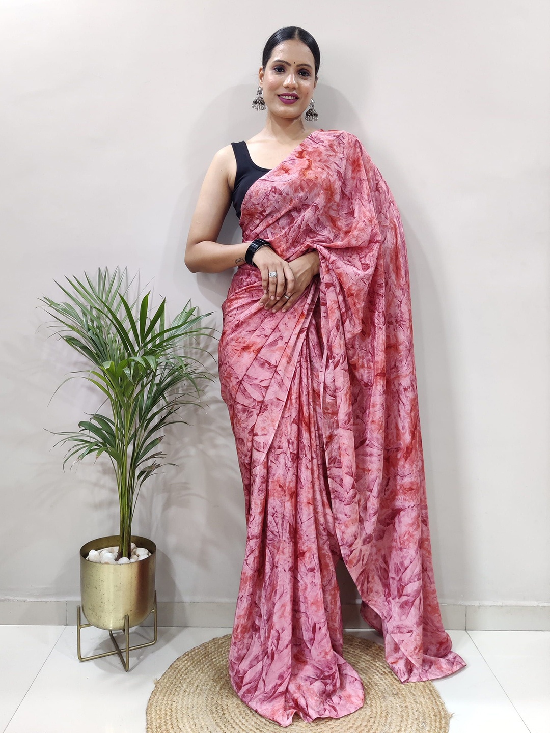 

KAYOMMI Pure Chiffon Ready to Wear Saree, Pink