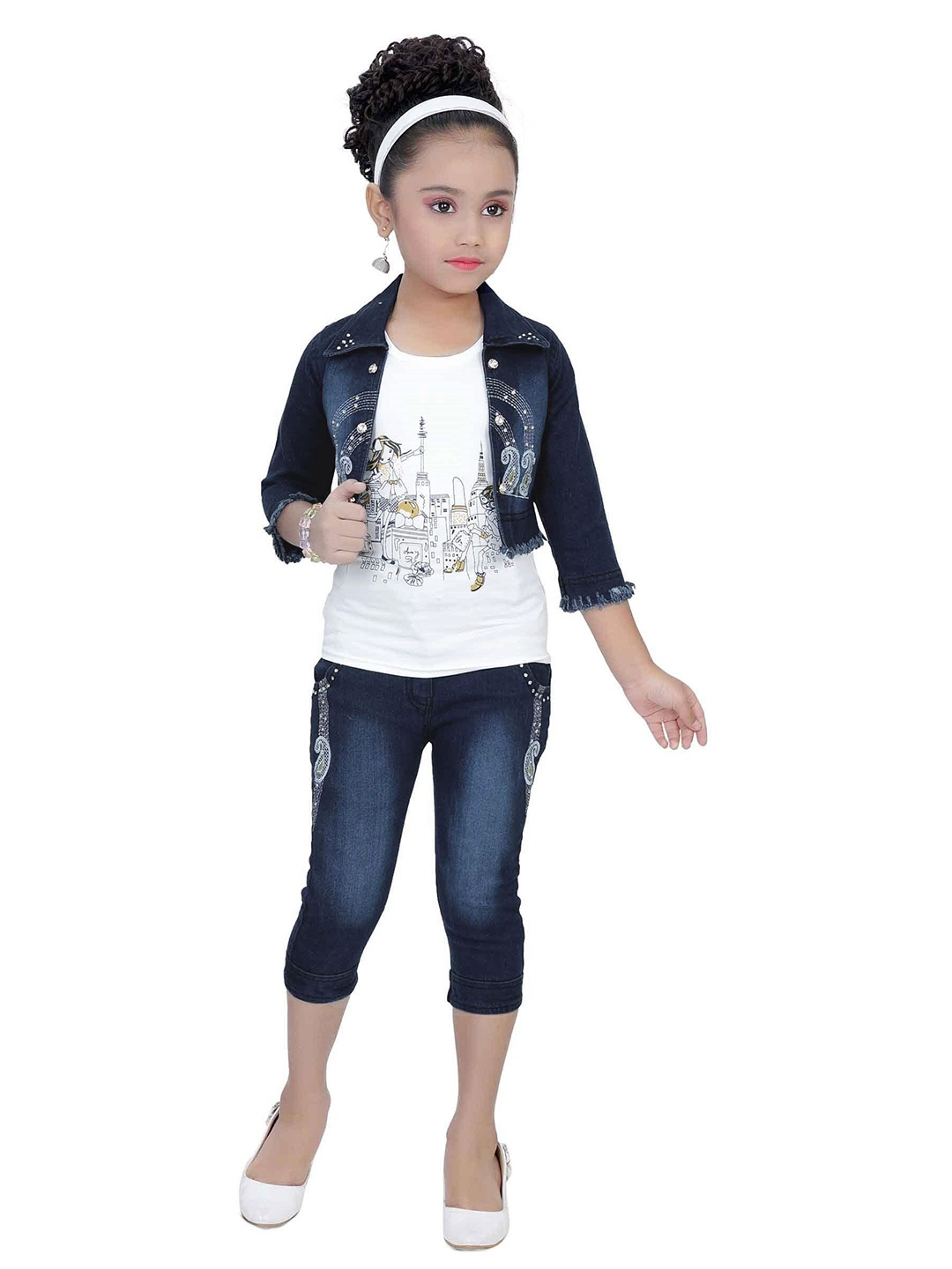 

Arshia Fashions Girls Printed Top with Capris, Blue