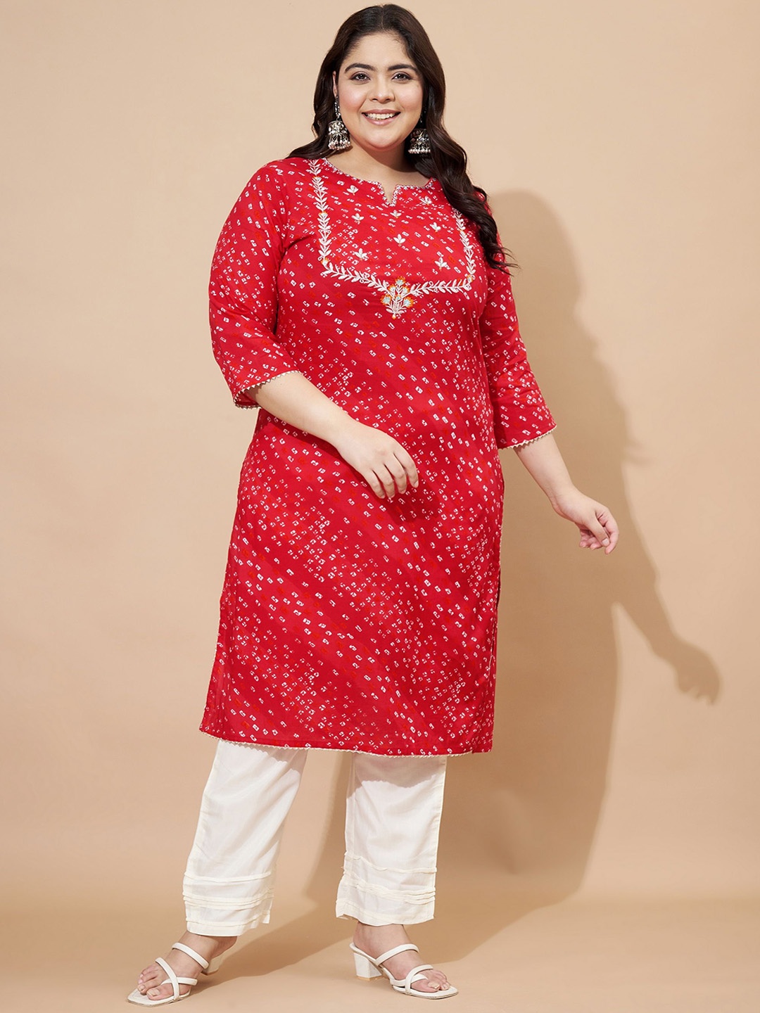 

Vbuyz Plus Bandhani Printed Notch Neck Cotton Straight Kurta, Pink