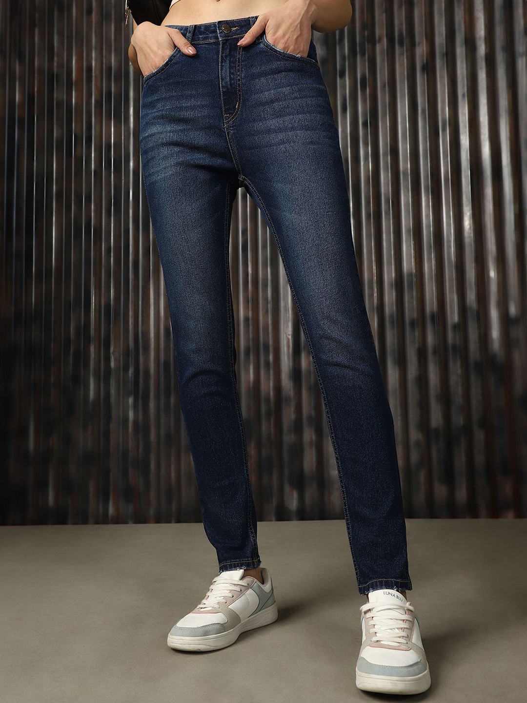 

High Star Women Comfort Skinny Fit High-Rise Light Fade Stretchable Jeans, Blue