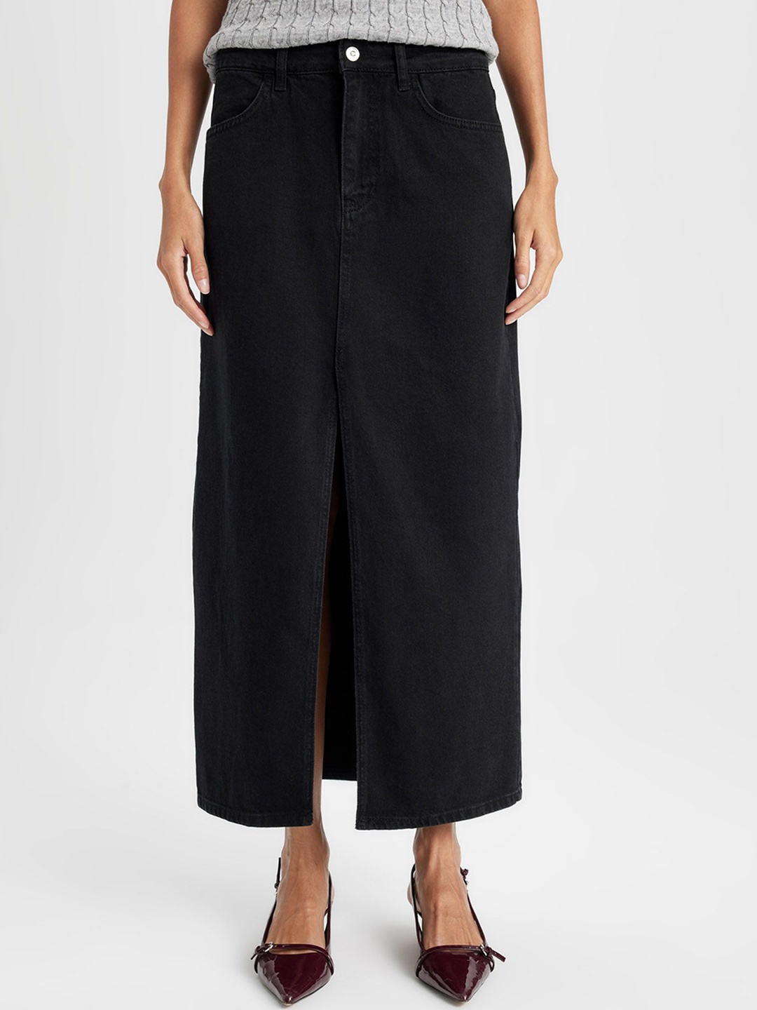 

DeFacto Women Straight Pure Cotton A-Line Midi Skirt, Black
