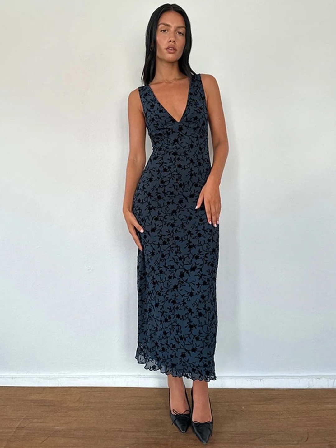 

KPOP Women Floral Print V-Neck Sleeveless Bodycon Maxi Dress, Blue