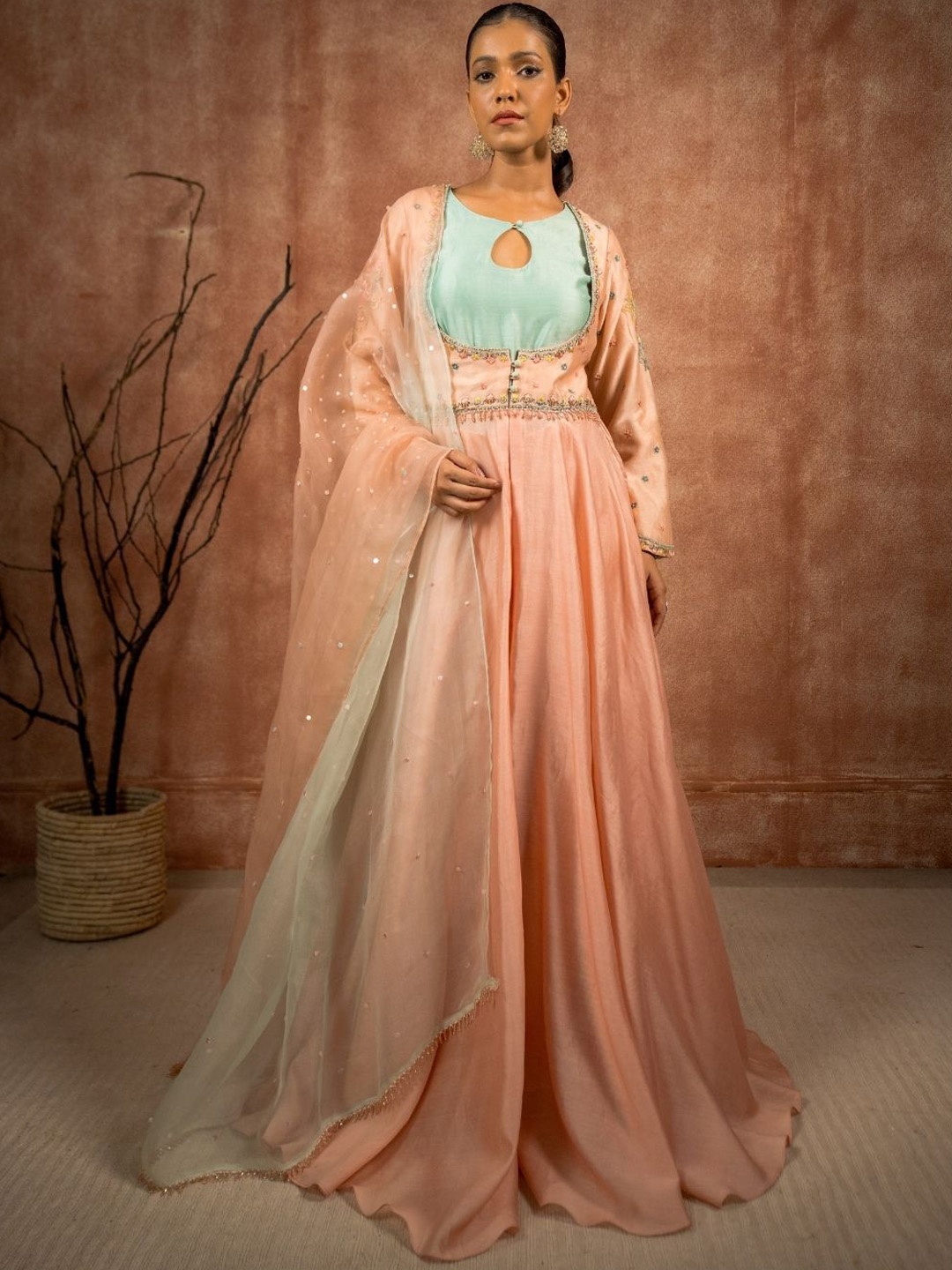 

Shreeka Floral Embroidered Keyhole Neck Long Sleeves Pure Silk Ethnic Dress With Dupatta, Peach