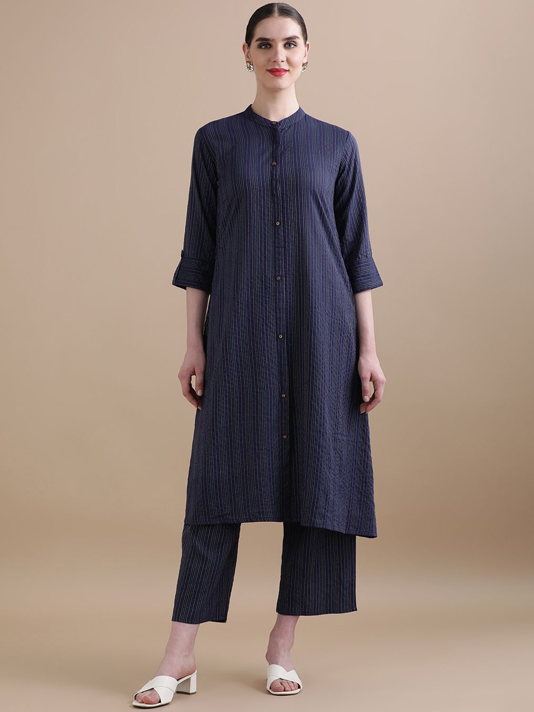 

Jaipur Kurti Kantha Work Pure Cotton Kurta with Trouser, Navy blue