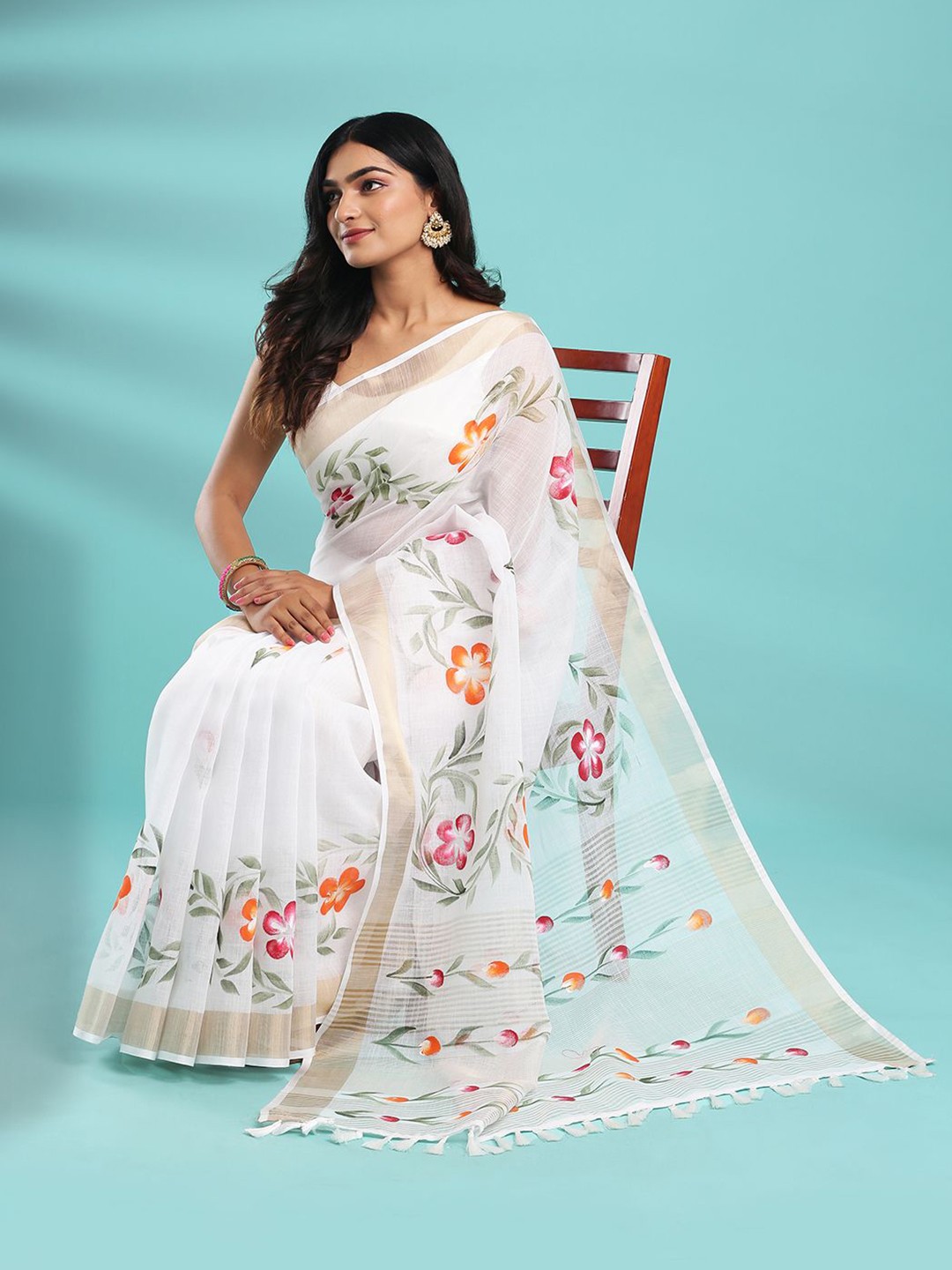 

Kalyan Silks Floral Printed Murshidabad Silk Saree, White