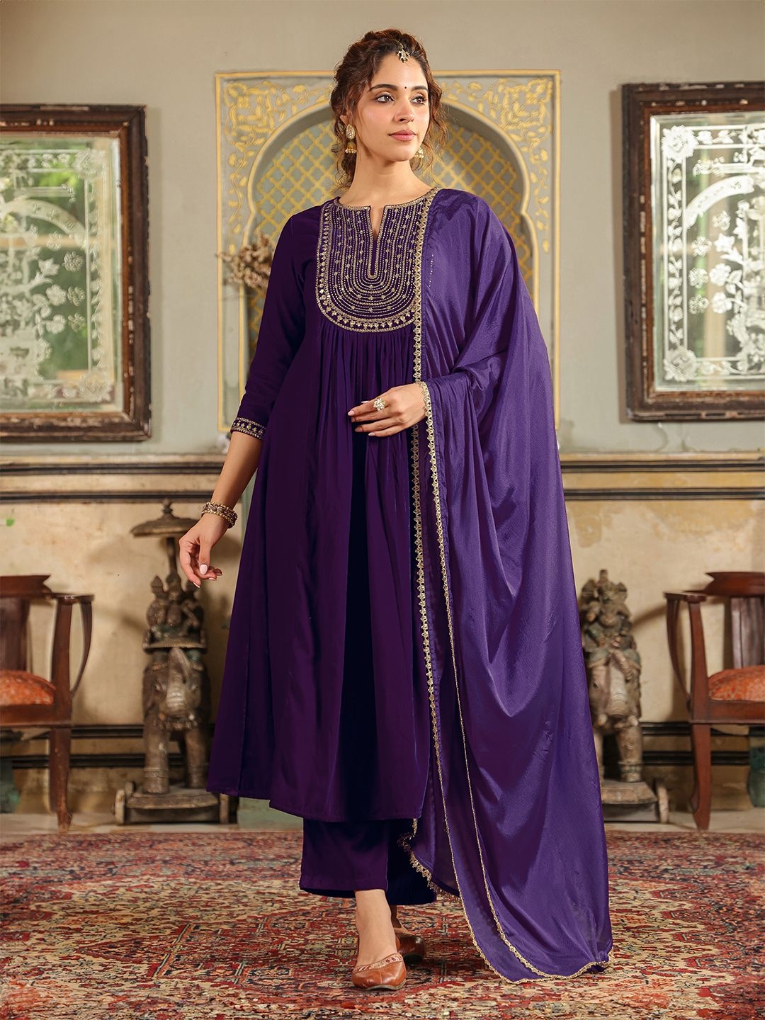 

Janasya Floral Yoke Design Pleated Sequinned Velvet Kurta with Trouser & Dupatta, Purple