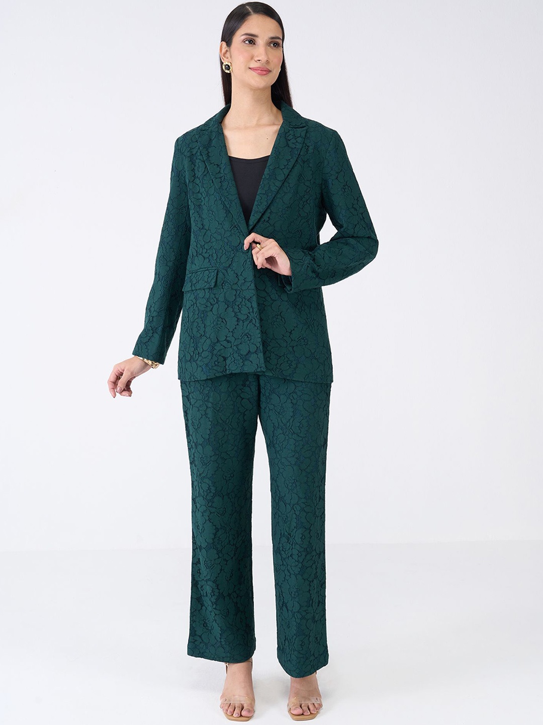 

SALT ATTIRE Madison Self Design V-Neck Coat With Trouser, Green